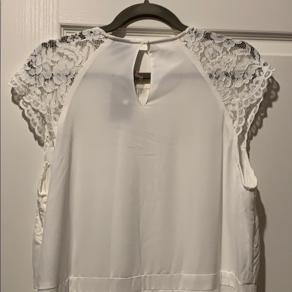 NWT white lace maxi dress - Picture 3 of 3